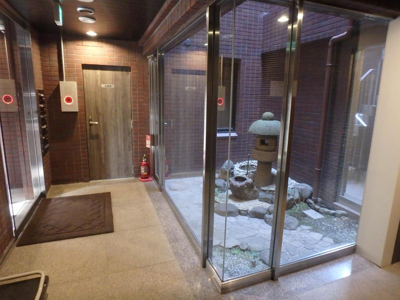 Bed & Breakfast Renga Daikanyama Tokyo Esterno foto